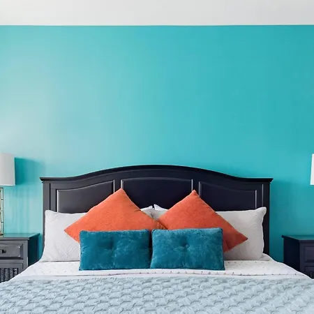 Explore The River Walk From Artsy Designer Retro Chic Home